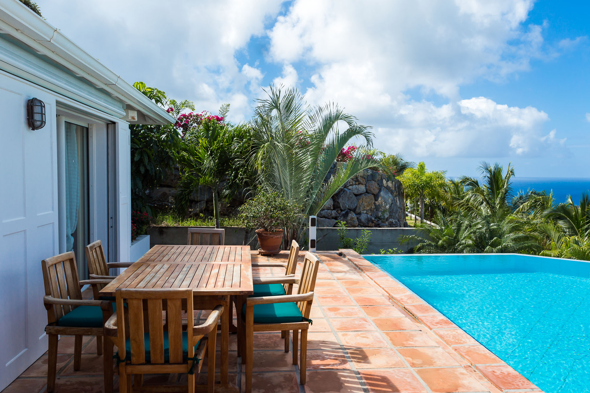 Smell - Ana in Gouverneur, St. Barthélemy
