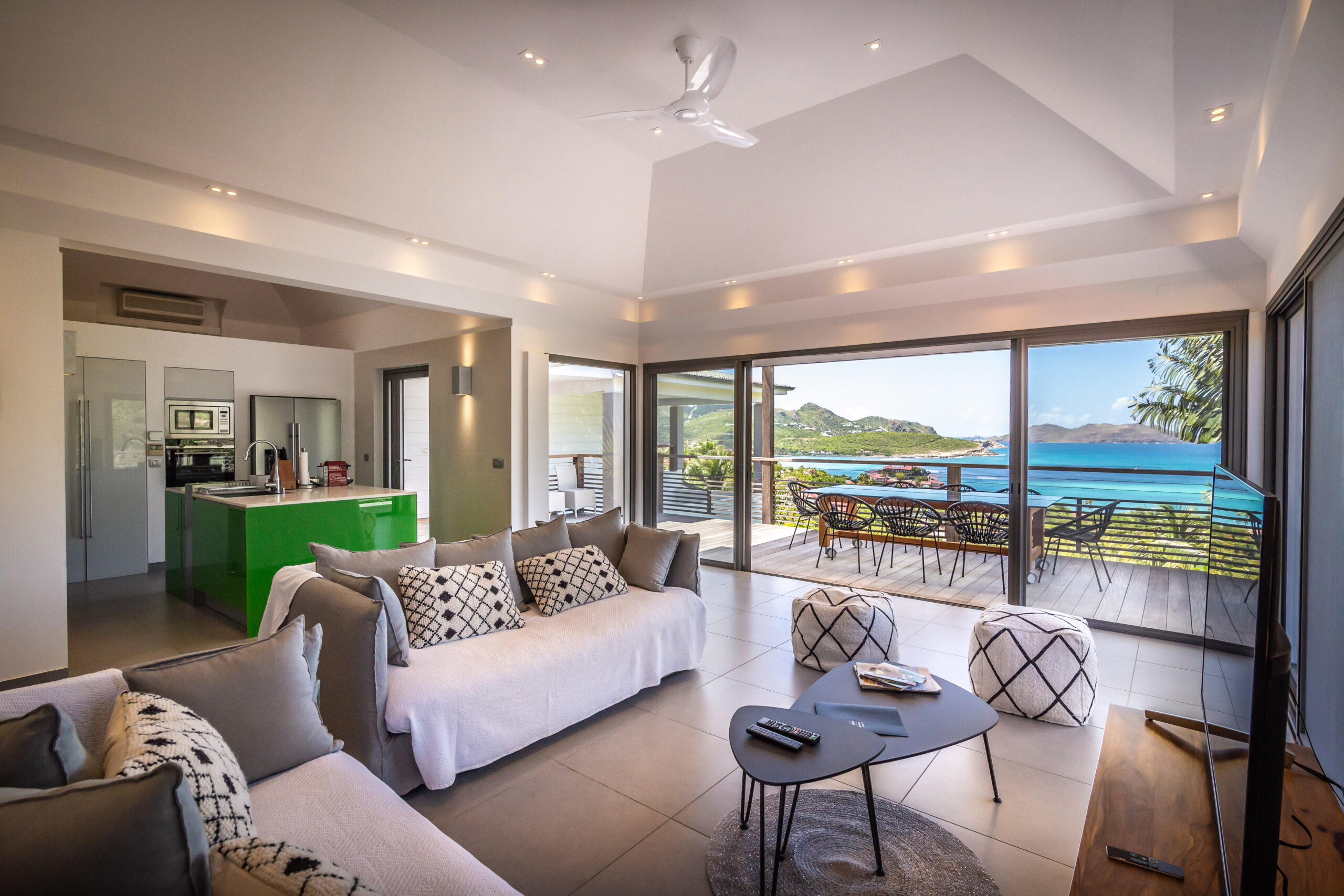 Feel - Phebus in St. Jean, St. Barthélemy