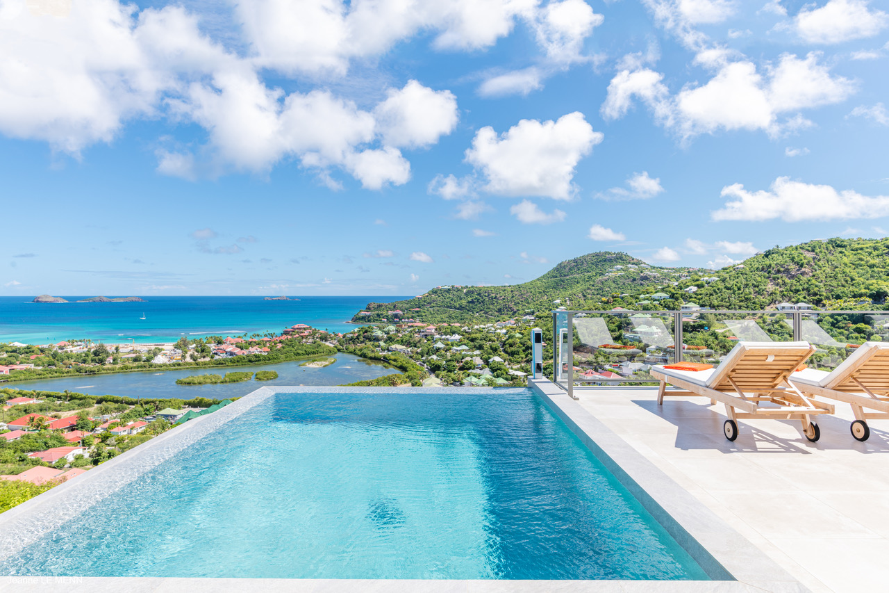 See - L’Oiseau Bleu in St. Jean, St. Barthélemy