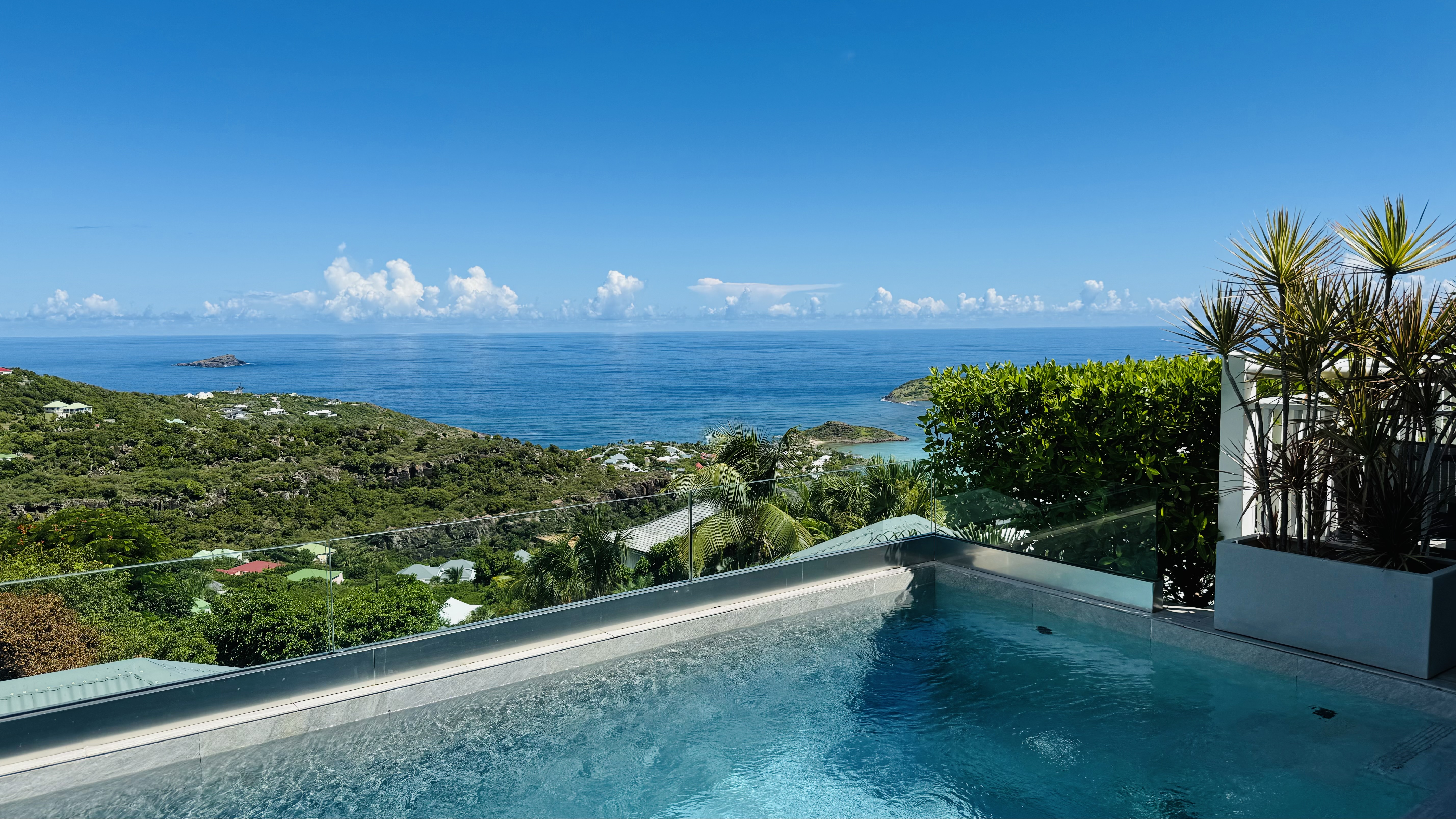 Hear - La Montagne in Deve, St. Barthélemy