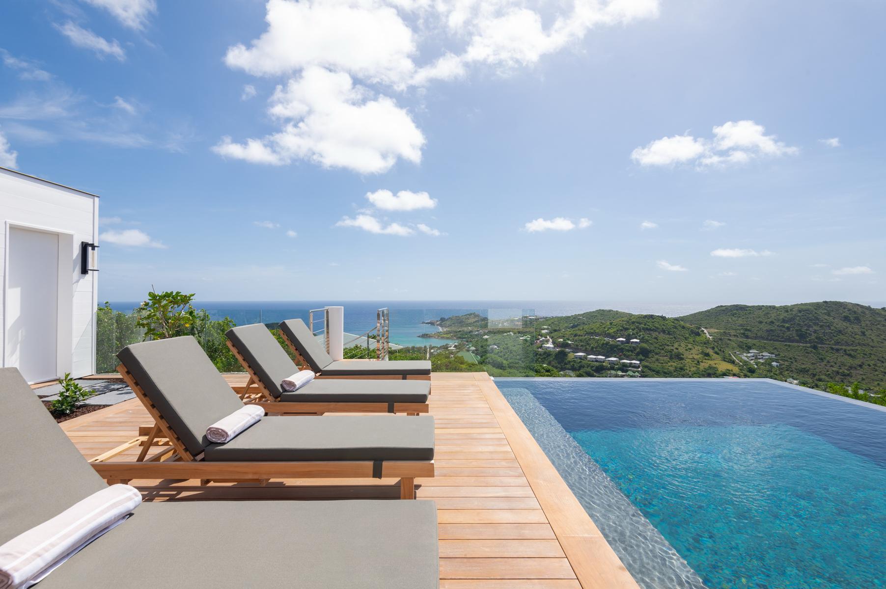 See - Scarlett in Deve, St. Barthélemy