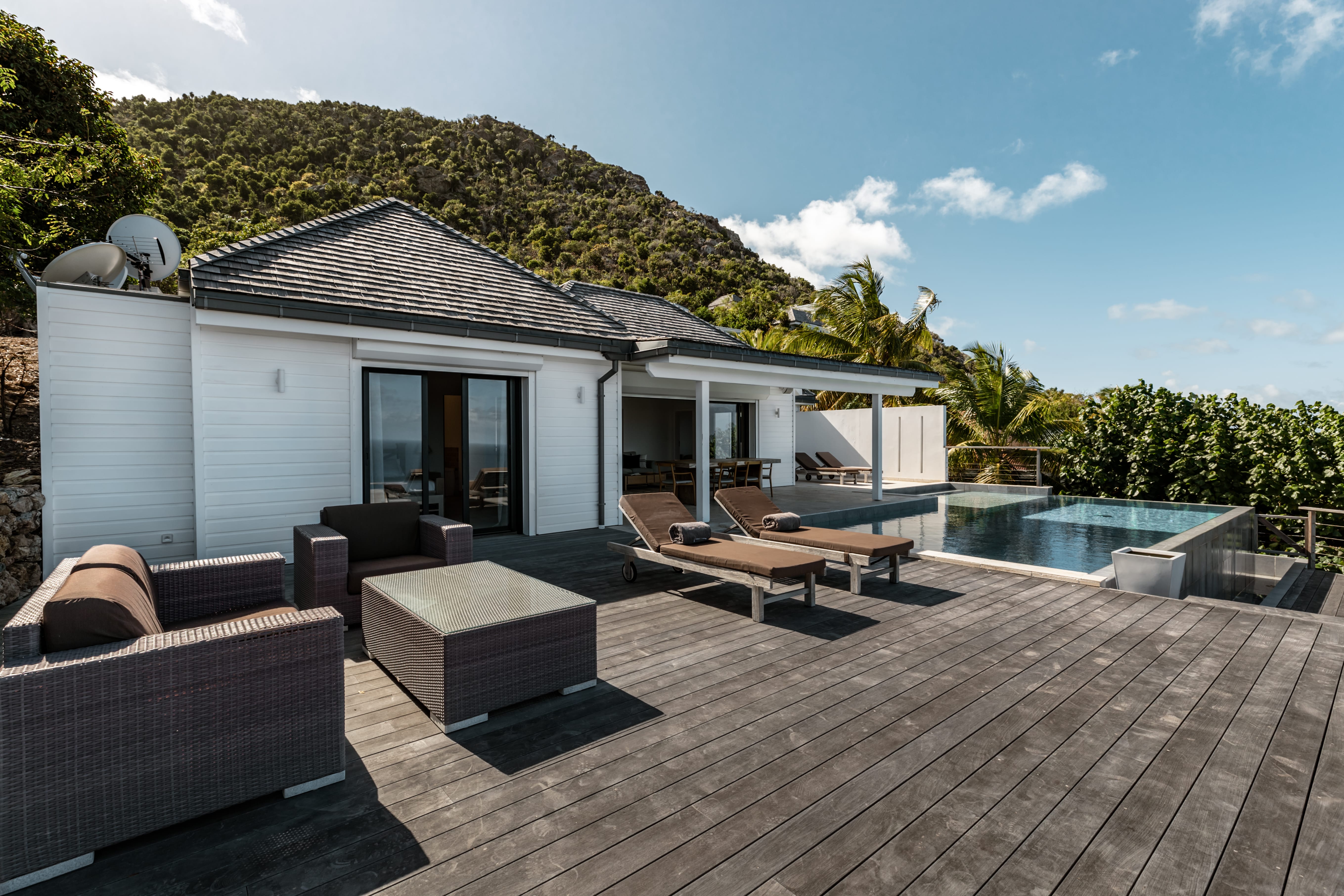 Hear - Teddy in Deve, St. Barthélemy