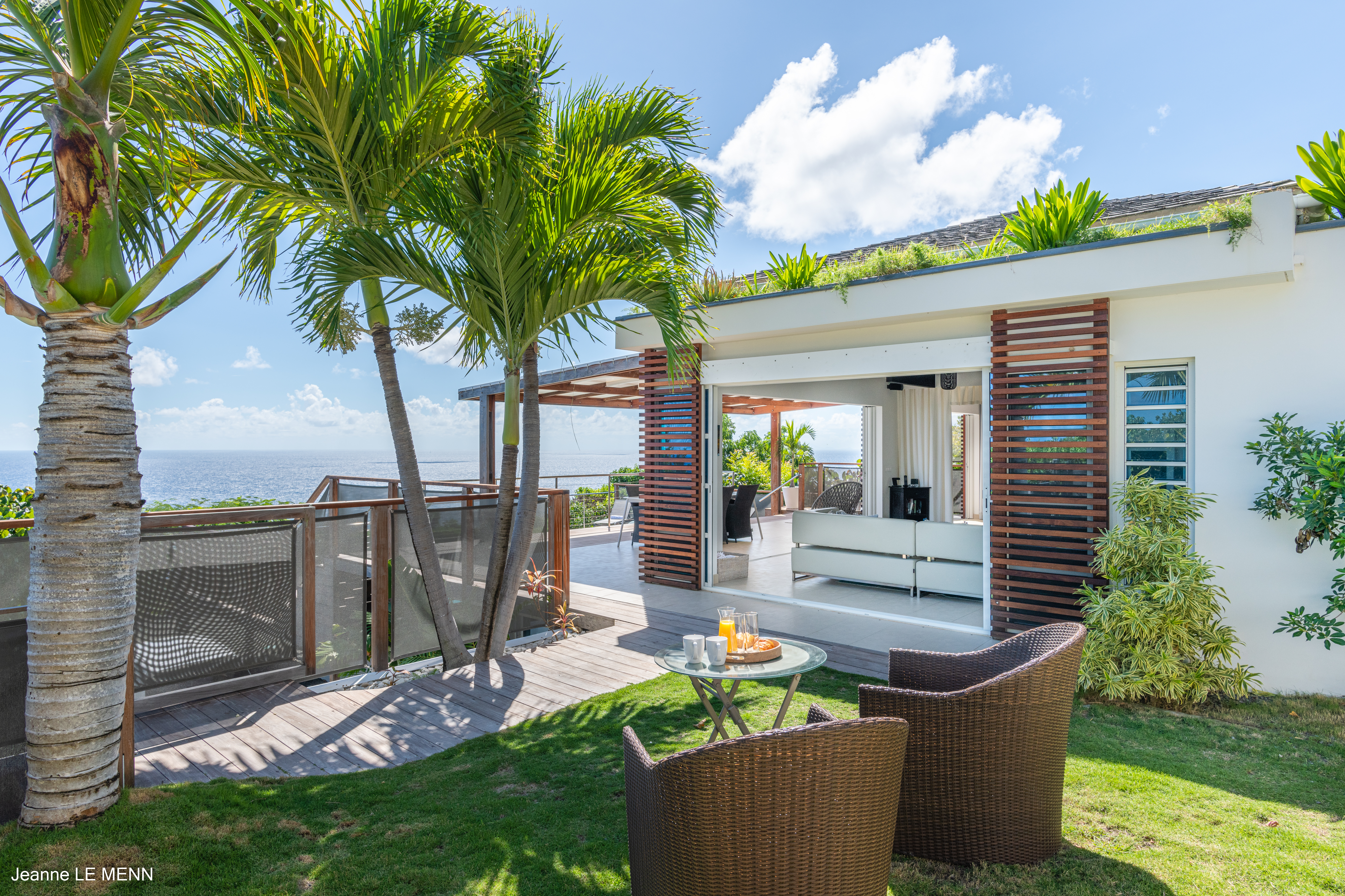 Hear - La Magnifica in Deve, St. Barthélemy