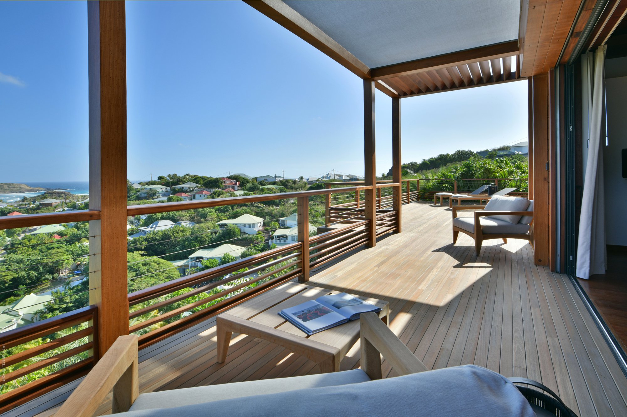 Smell - Thelma in Marigot, St. Barthélemy