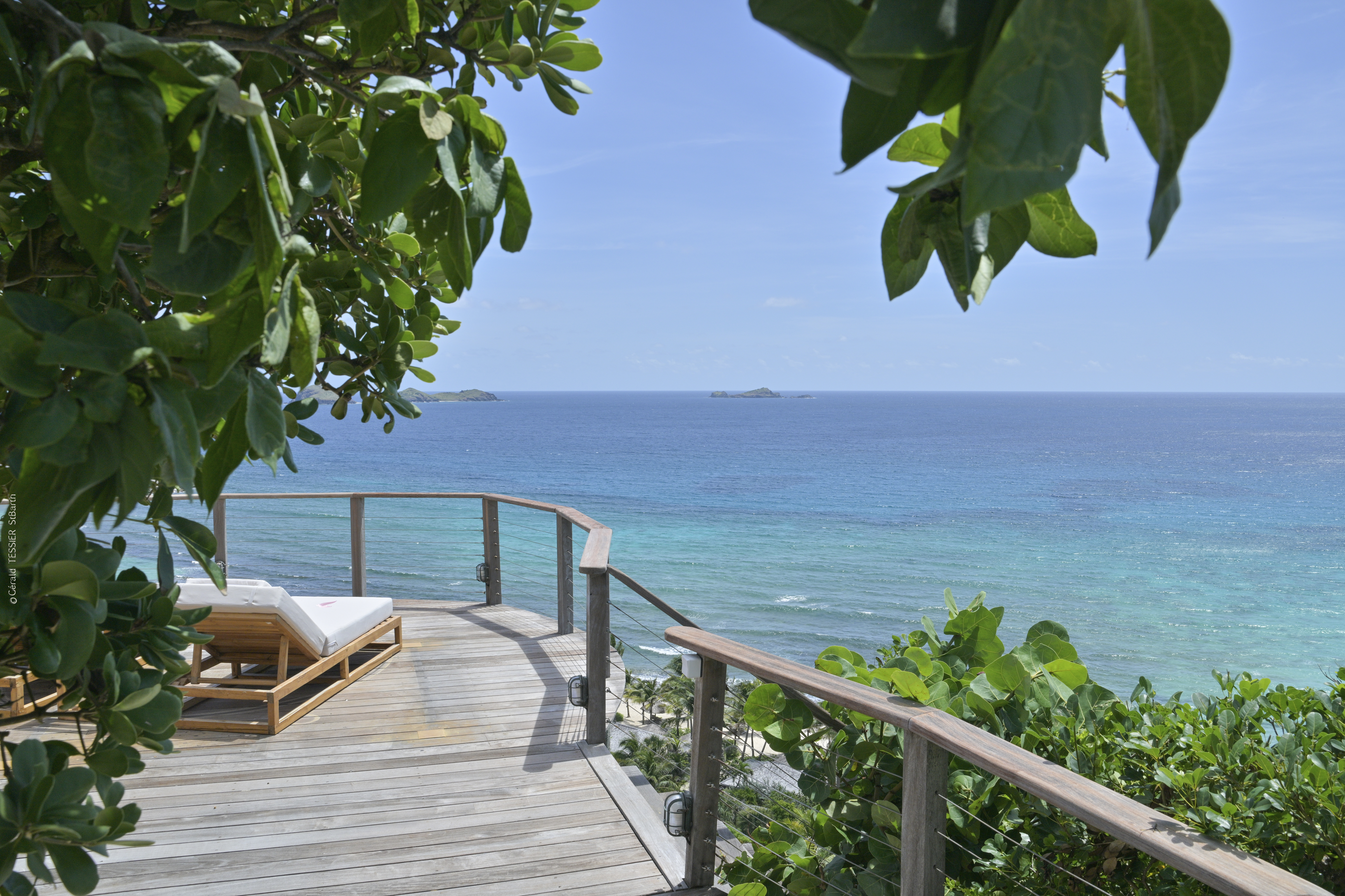 Hear - Coeur de Pirate in Anse des Cayes, St. Barthélemy