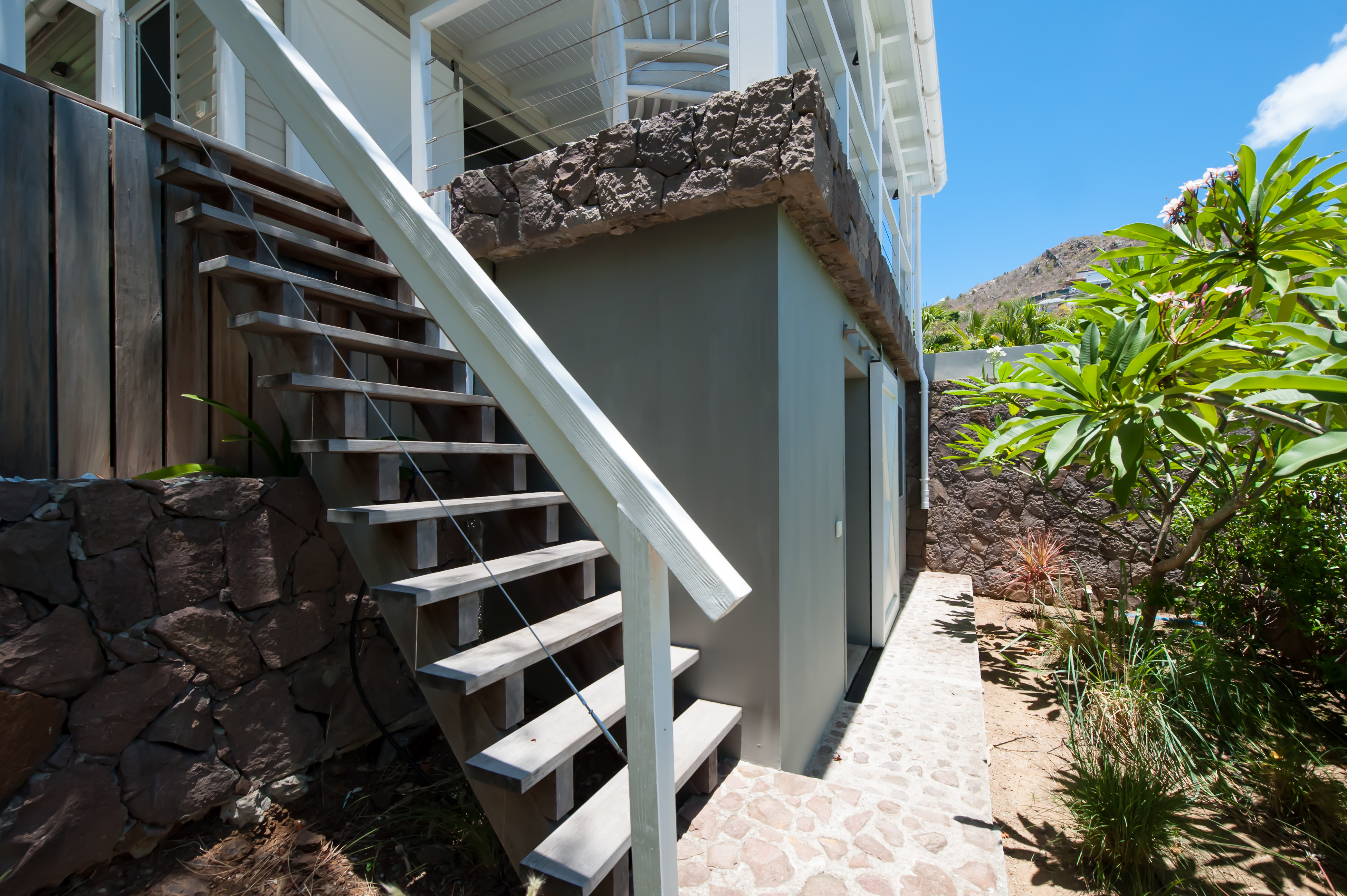 Feel - Teora in Marigot, St. Barthélemy