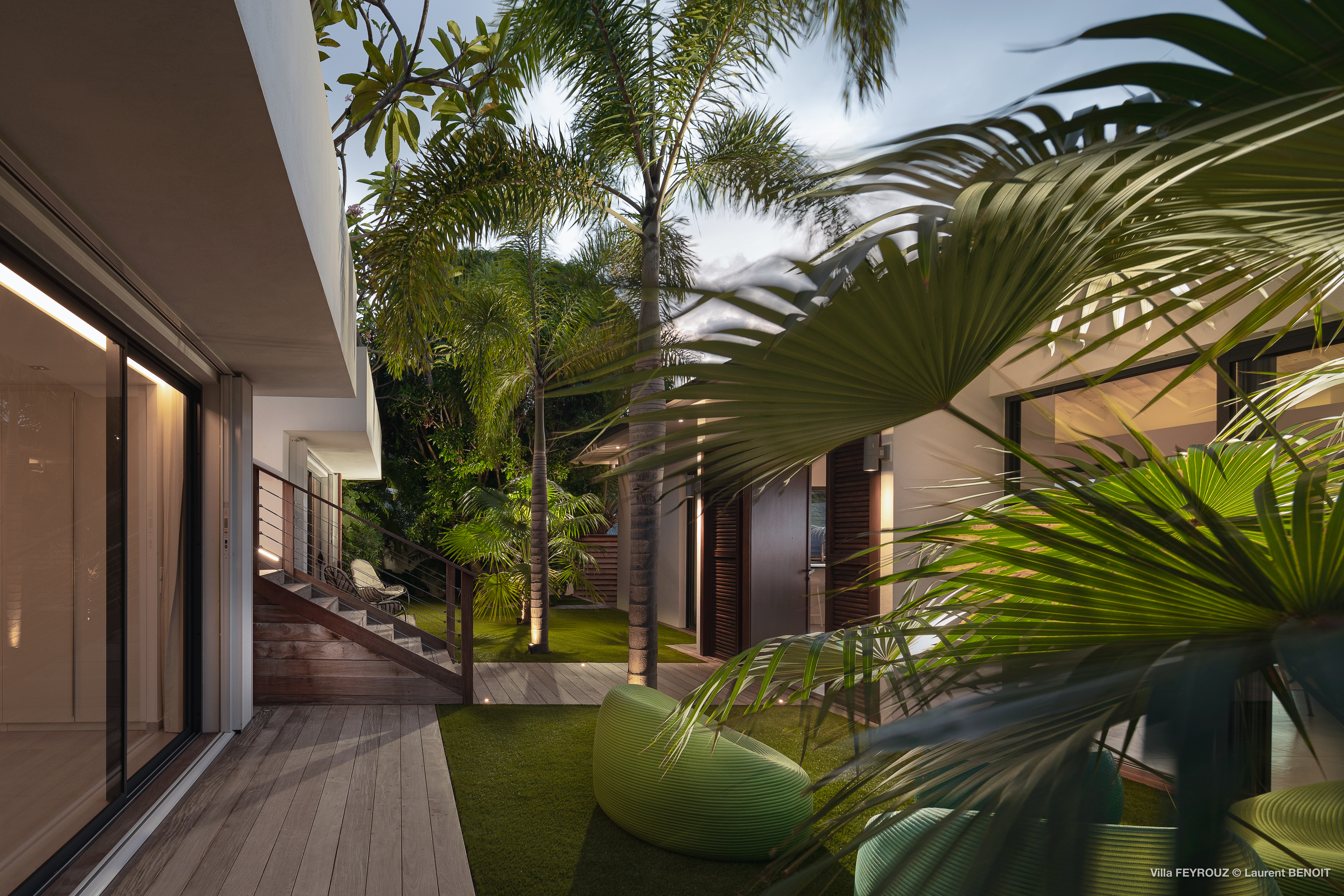 Hear - Feyrouz in Vitet, St. Barthélemy