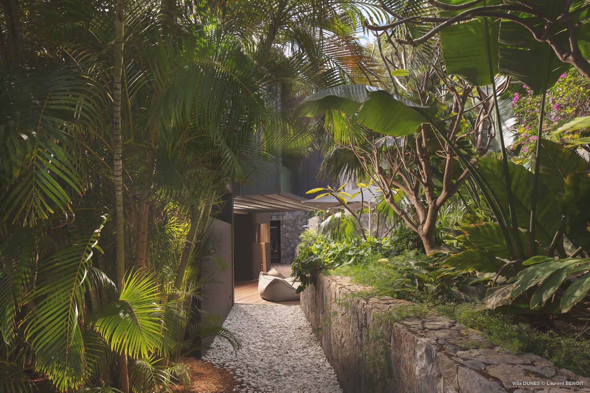 Smell - Dunes in Saline, St. Barthélemy