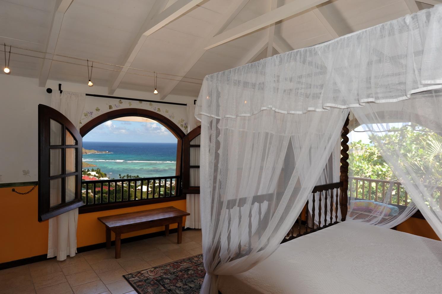 Hear - Kyody in Marigot, St. Barthélemy