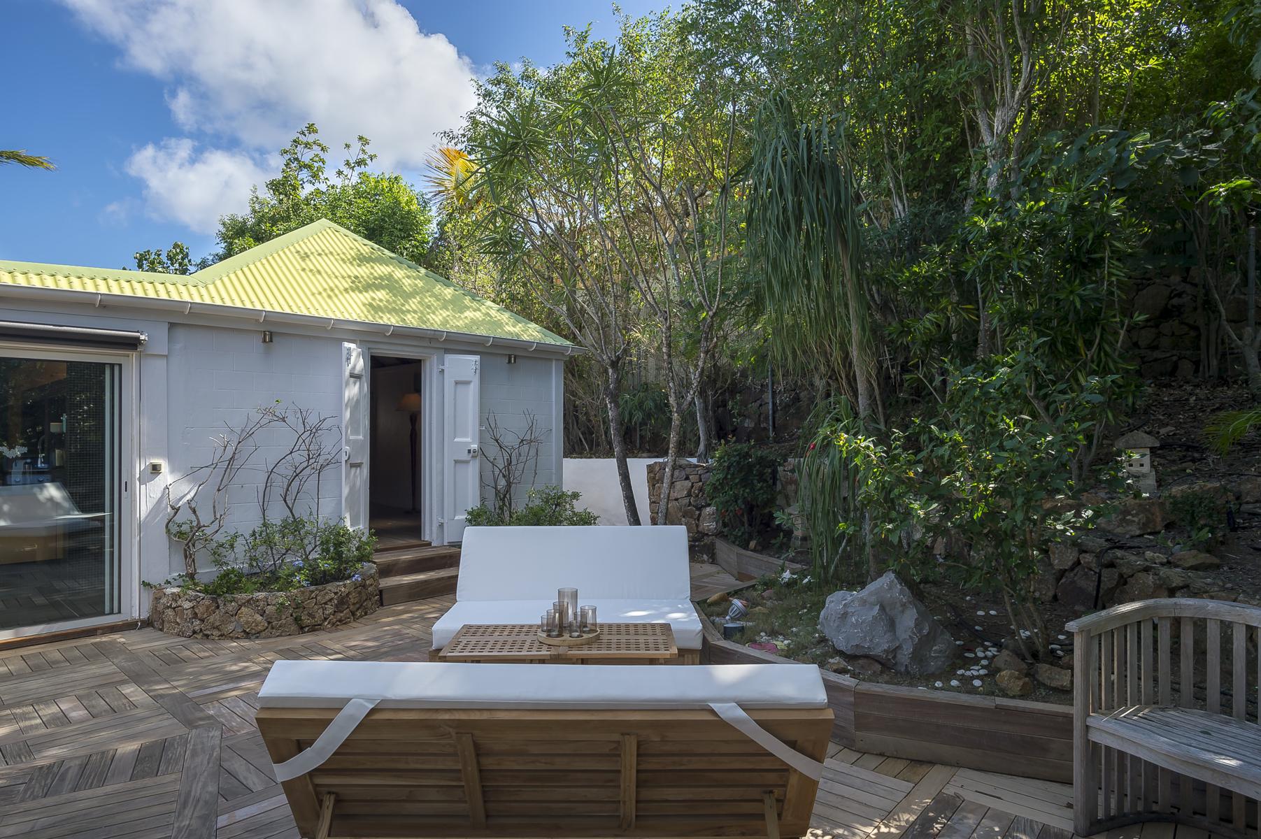 Taste - Salamandres in Vitet, St. Barthélemy