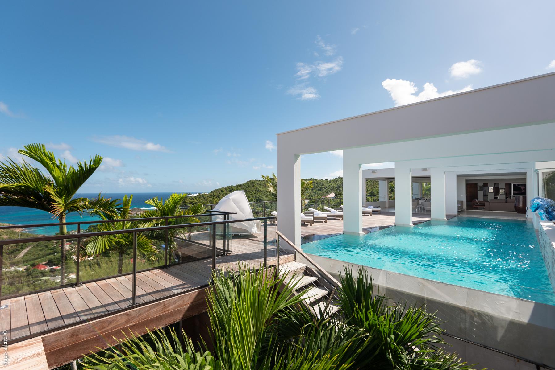 See - Eclipse in Vitet, St. Barthélemy