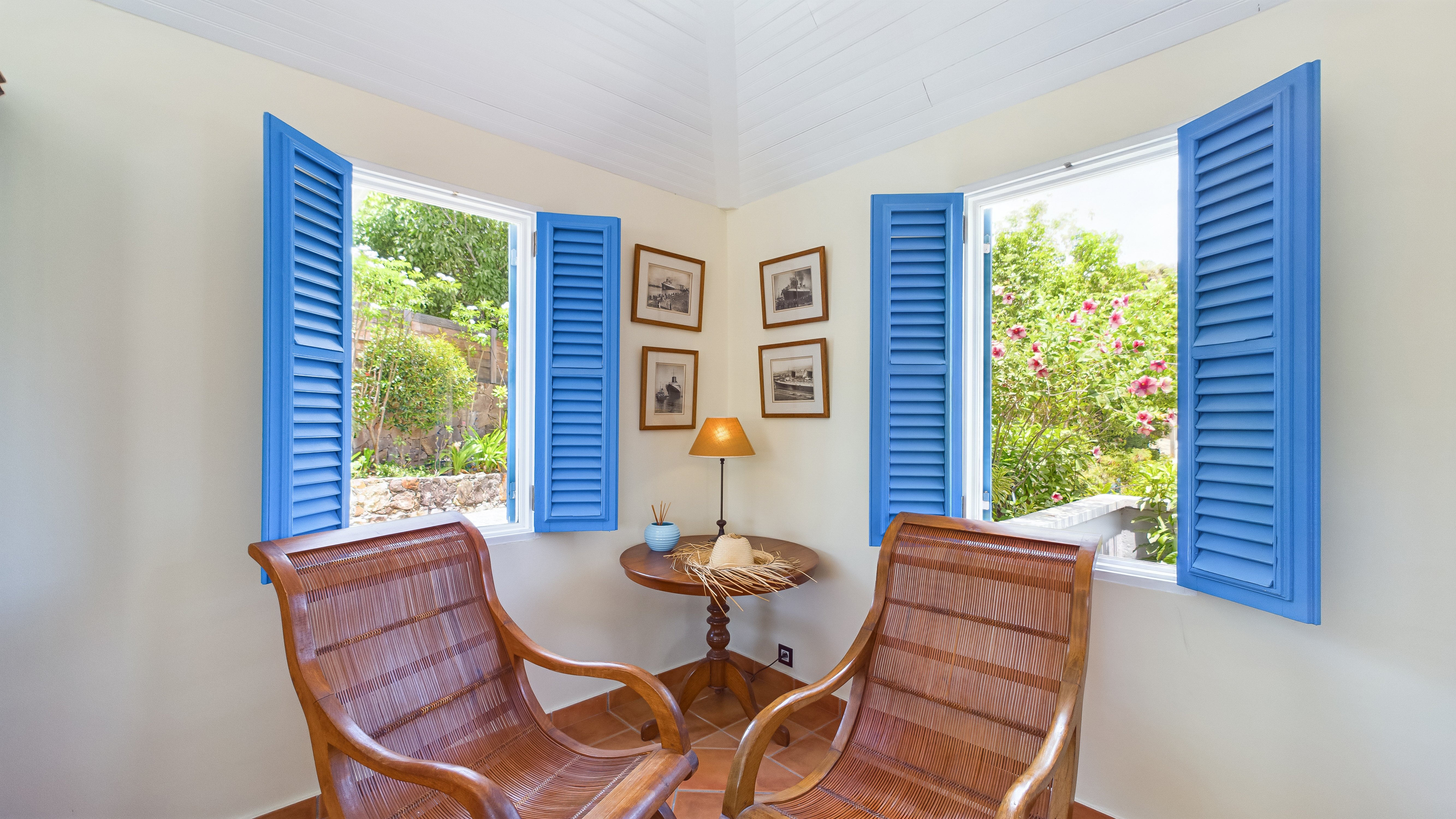 Taste - Boa in Marigot, St. Barthélemy