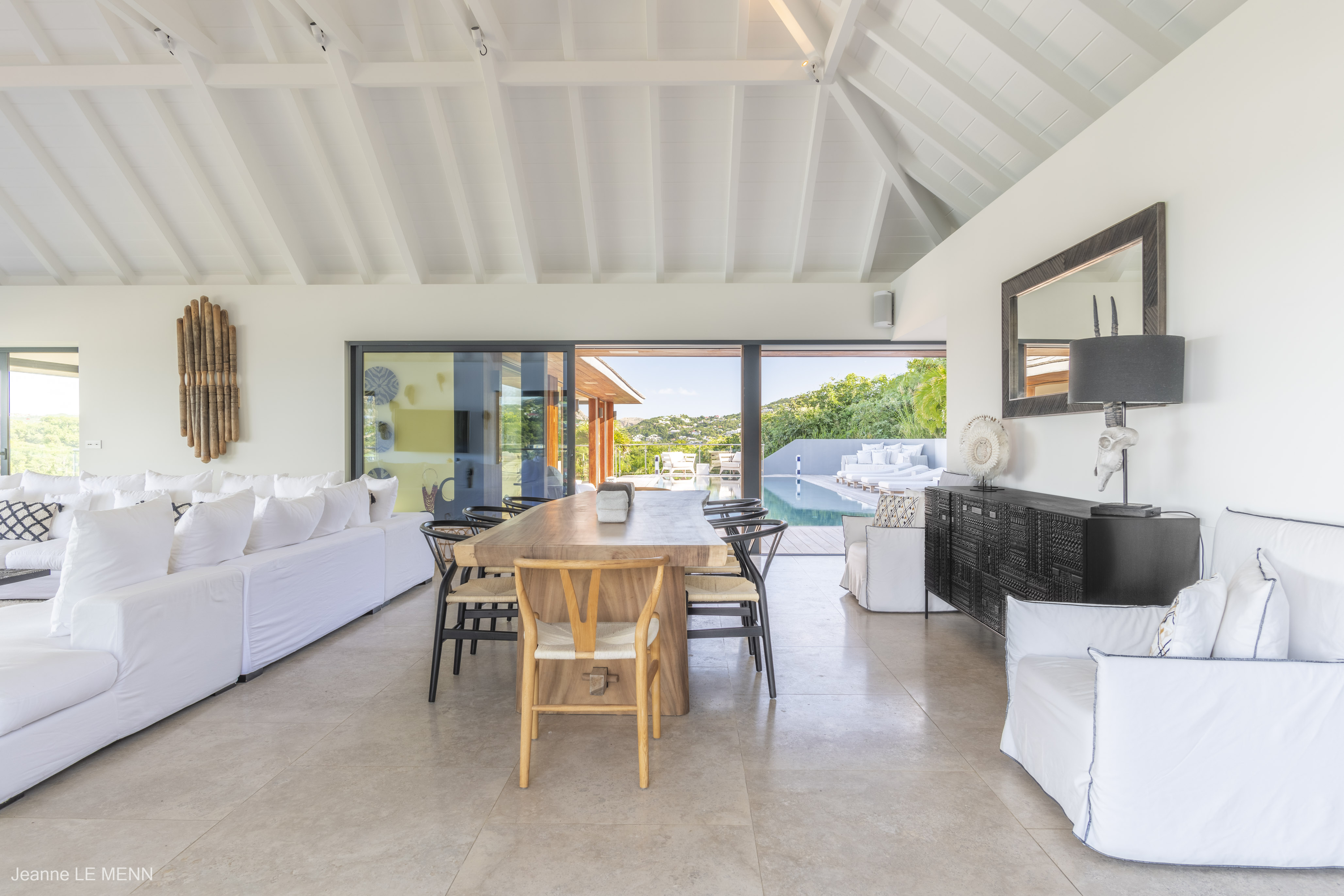 Feel - Firefly in Anse des Cayes, St. Barthélemy