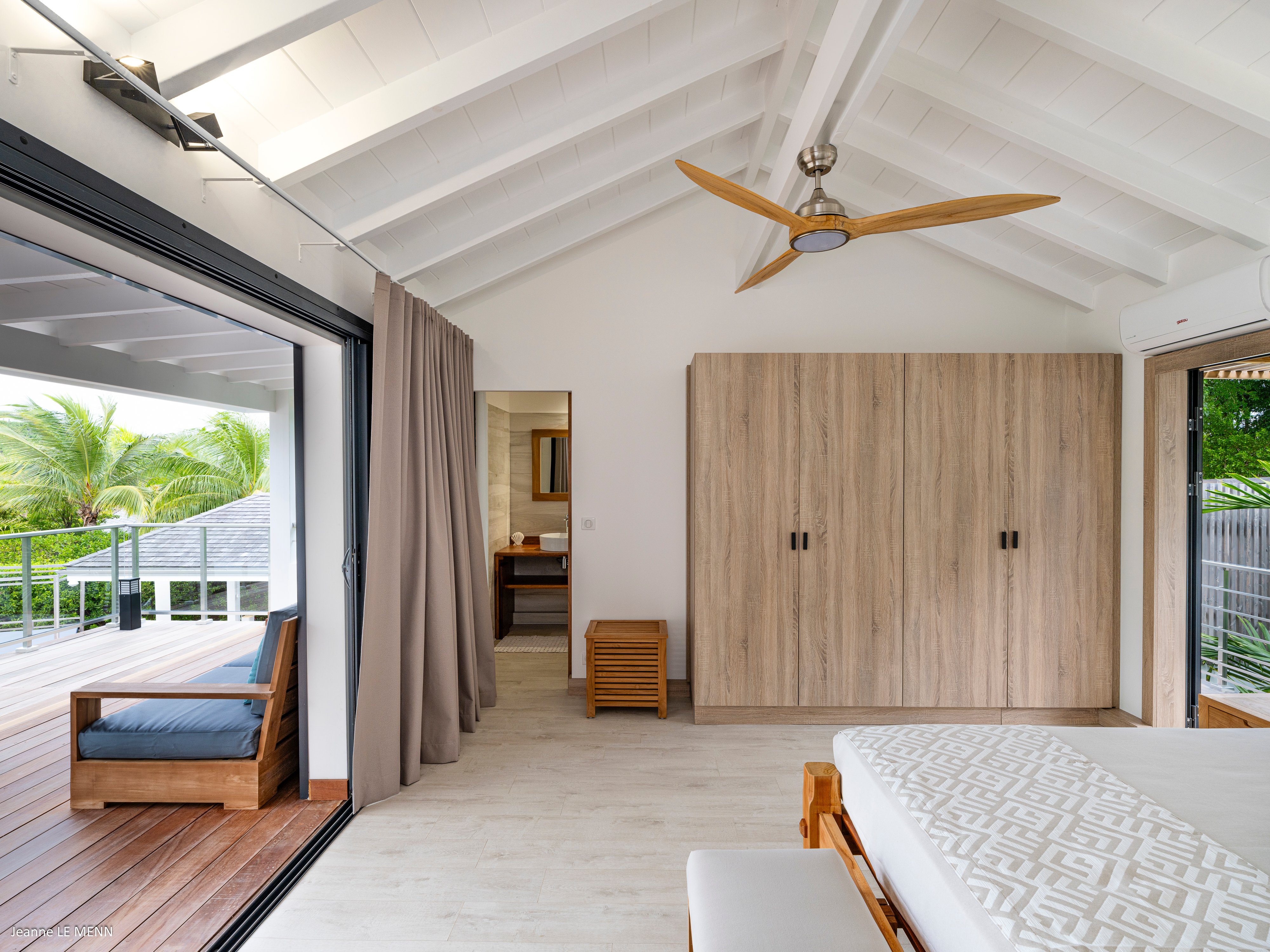 Feel - Mathilda in Marigot, St. Barthélemy